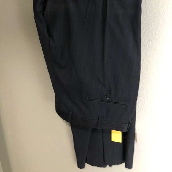 Kenneth Cole Navy  stripe suit size 46 - Picture 5 of 5